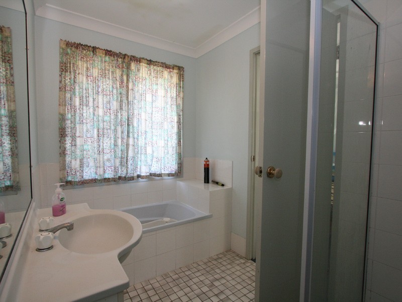 Fitzgibbon QLD 4018