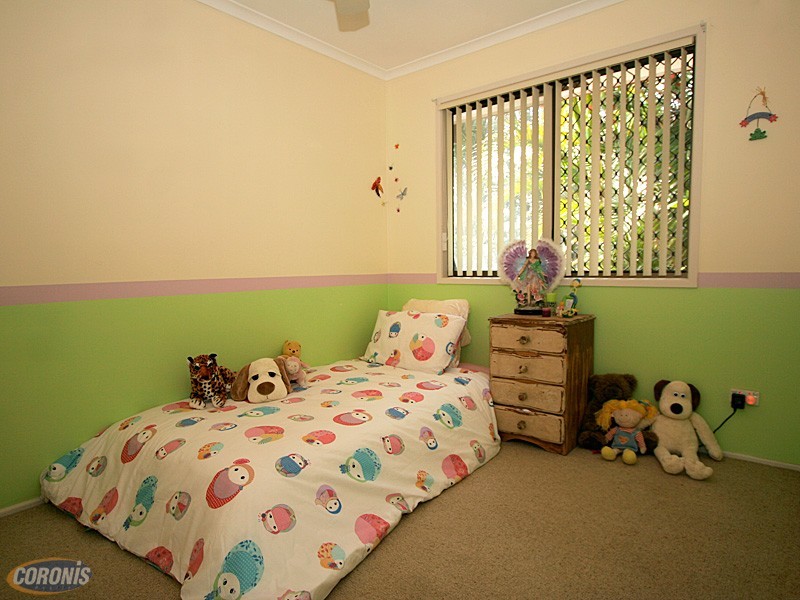 32 Olivia Drive, Kallangur QLD 4503