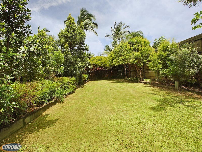 11 Kingfisher Street, Albany Creek QLD 4035