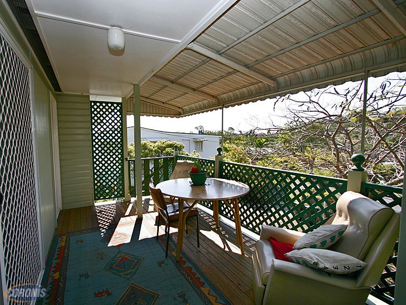 6 Aldren Street, Stafford Heights QLD 4053