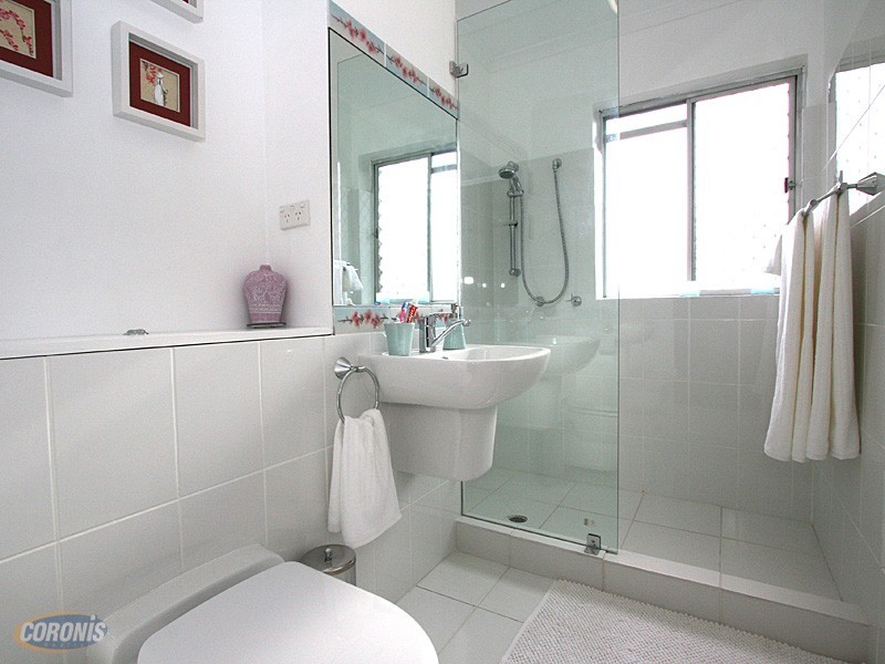 1/66 Dunsmore Street, Kelvin Grove QLD 4059
