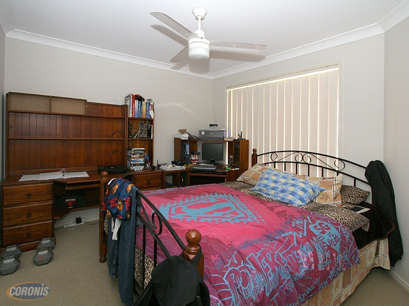 Rothwell QLD 4022