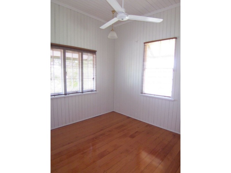 68 Lanham Avenue, Grange QLD 4051