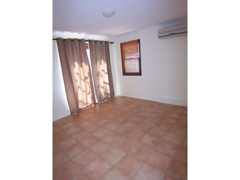 68 Lanham Avenue, Grange QLD 4051