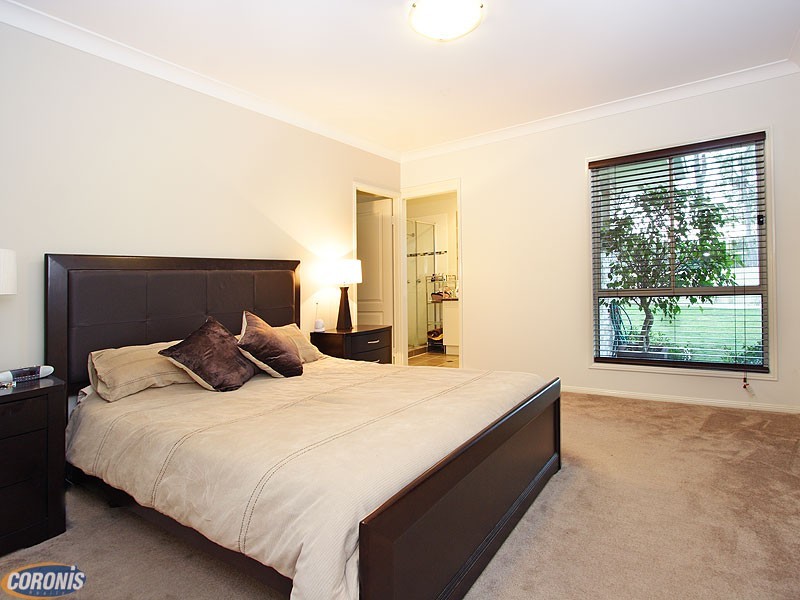 Warner QLD 4500