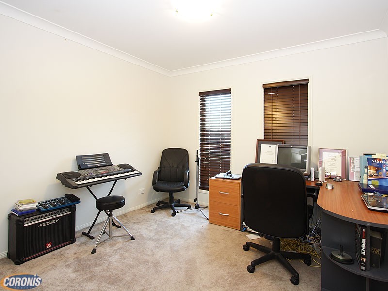 Warner QLD 4500
