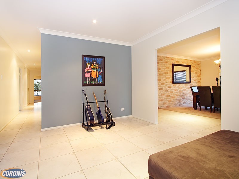 Warner QLD 4500