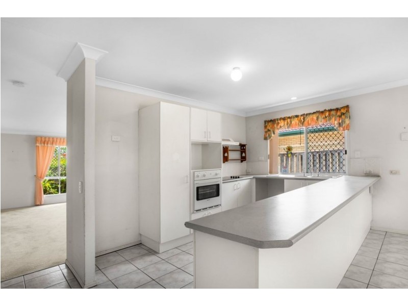 25 Caulfield Street, Bracken Ridge QLD 4017