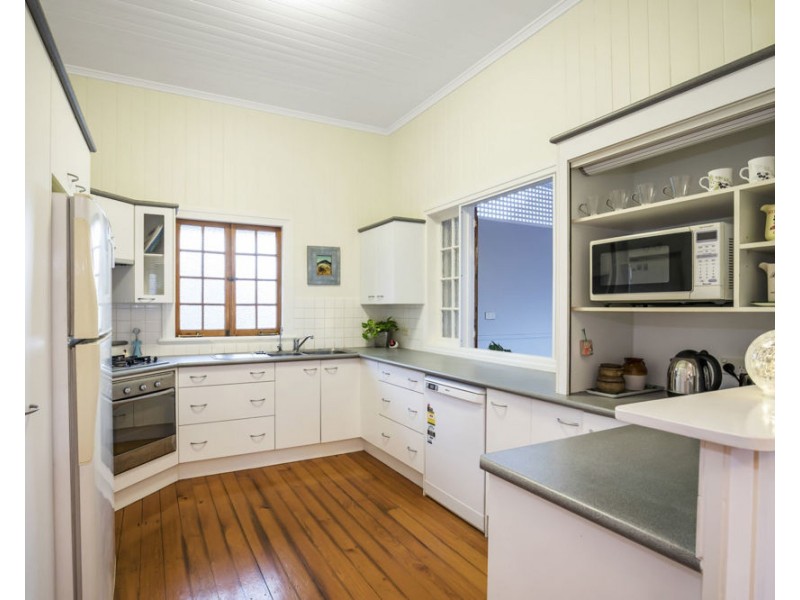 30 Mellor St, Kedron QLD 4031