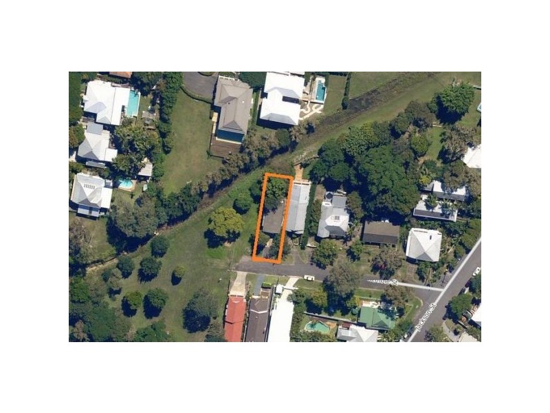 17 Kemble Street, Clayfield QLD 4011