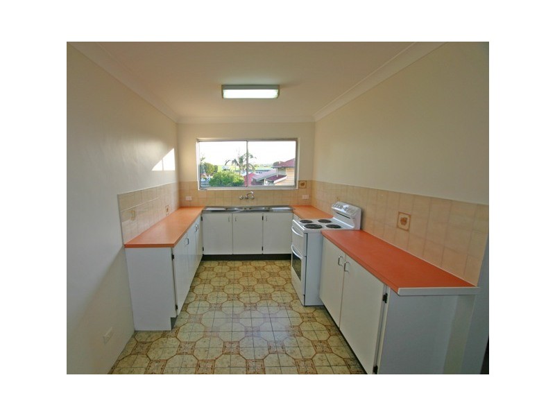4/11 Lasseter Street, Kedron QLD 4031