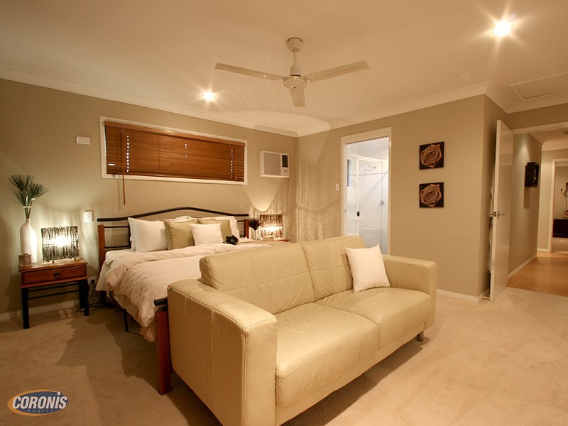 Arana Hills QLD 4054