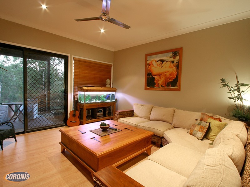 Arana Hills QLD 4054