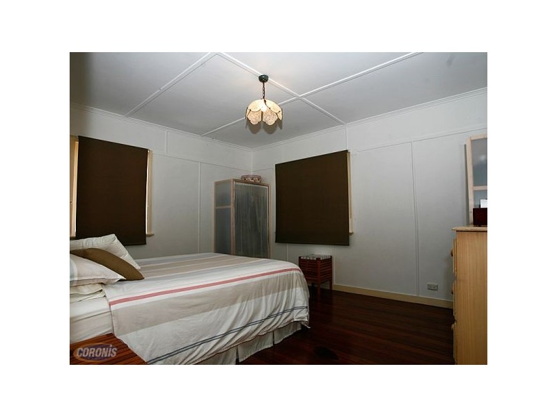 5 Barellan Street, Stafford QLD 4053