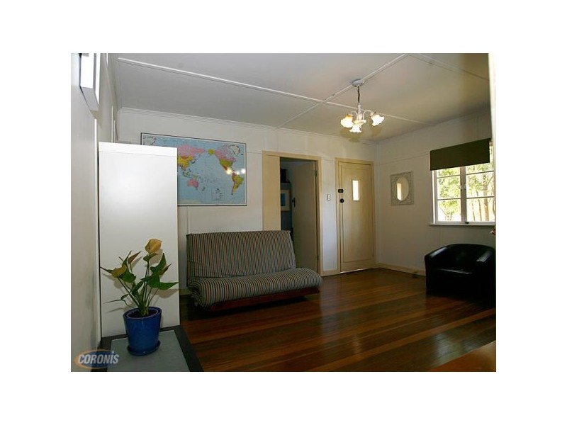 5 Barellan Street, Stafford QLD 4053