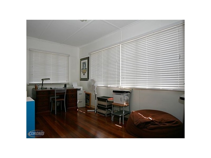 5 Barellan Street, Stafford QLD 4053