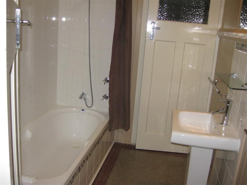 12 Crawford Avenue, Stafford QLD 4053