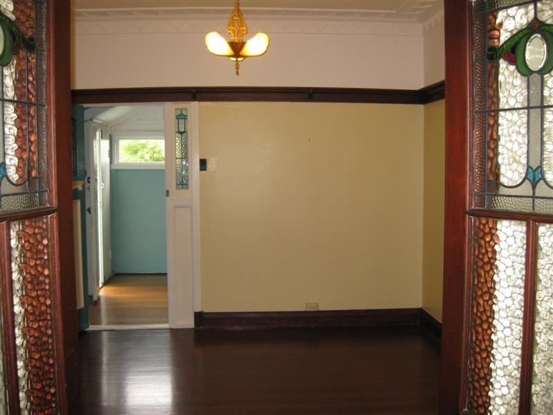 12 Crawford Avenue, Stafford QLD 4053