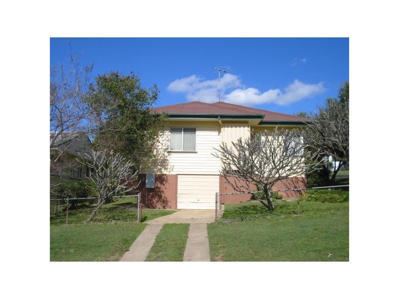 32 Brennan Street, Stafford QLD 4053