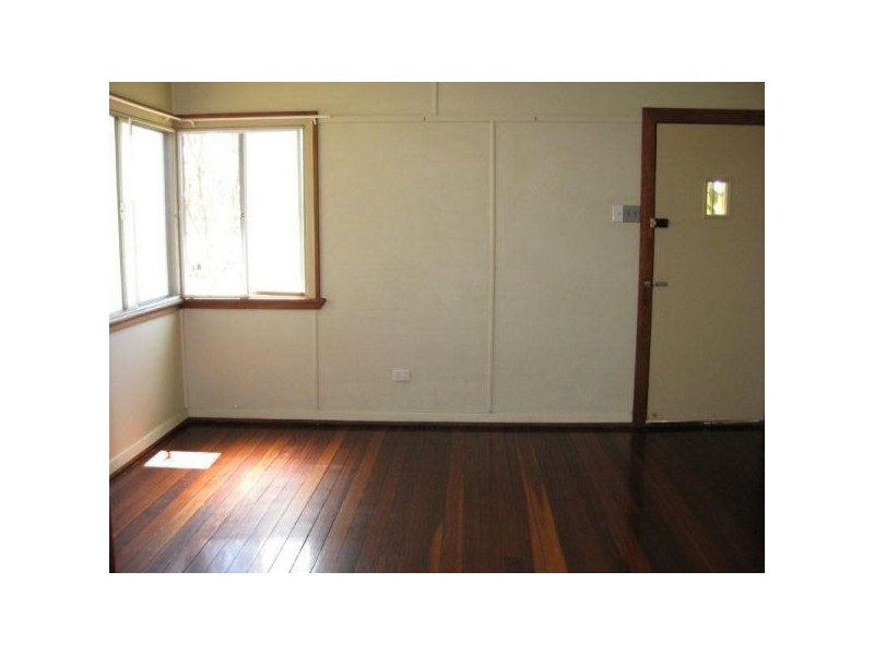 32 Brennan Street, Stafford QLD 4053