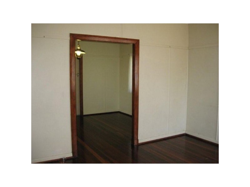 32 Brennan Street, Stafford QLD 4053