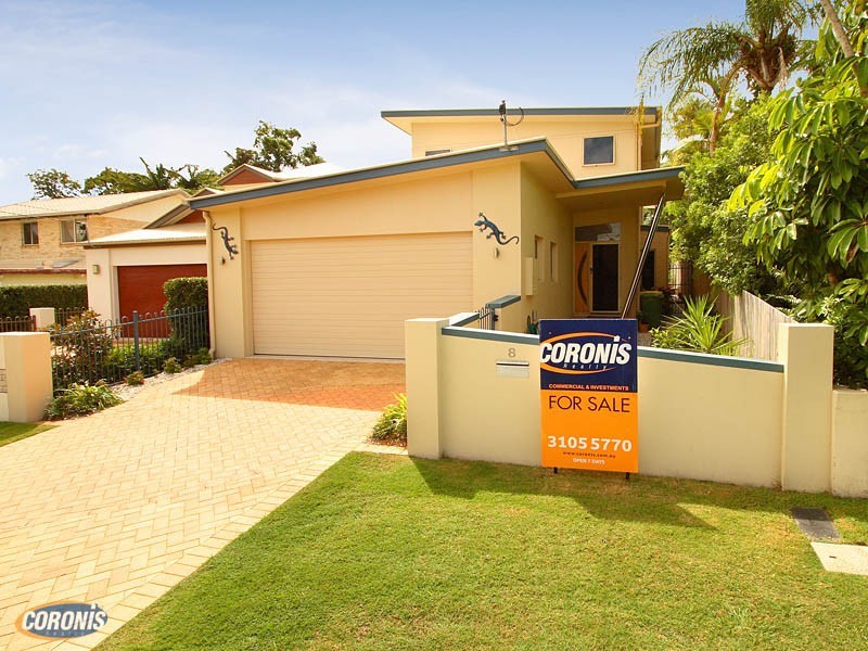 8 Brennan Road, Scarborough QLD 4020