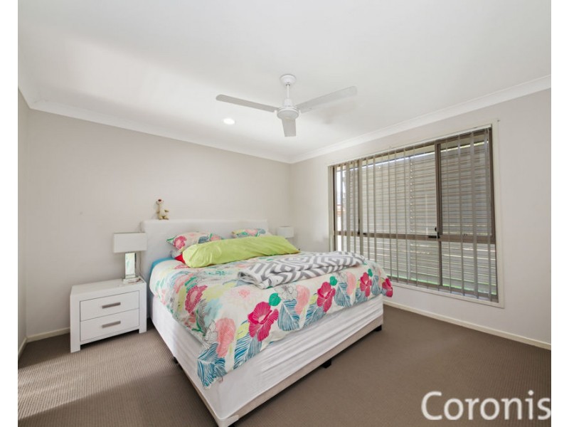 1 Caswell Place, Arana Hills QLD 4054