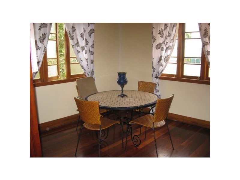 84 Brookfield Road, Kedron QLD 4031