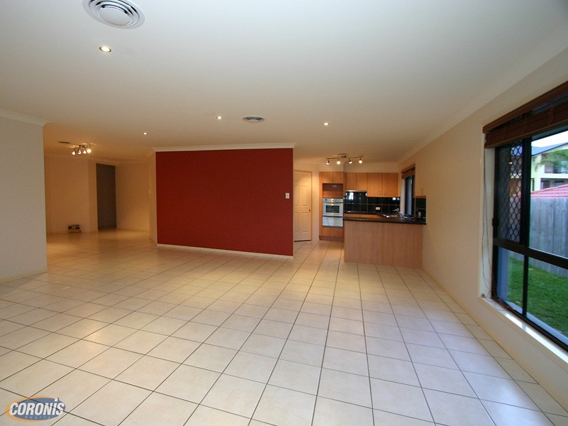 Arana Hills QLD 4054