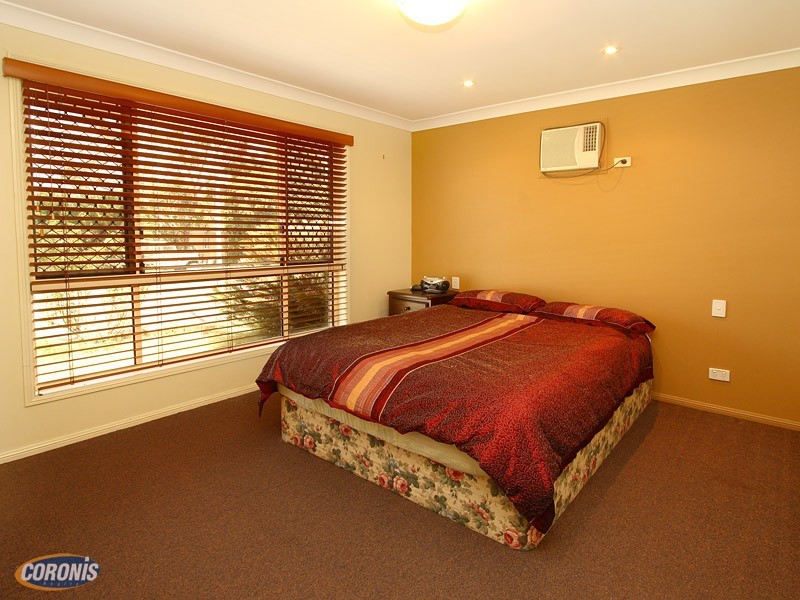 2 Greene Street, Rothwell QLD 4022