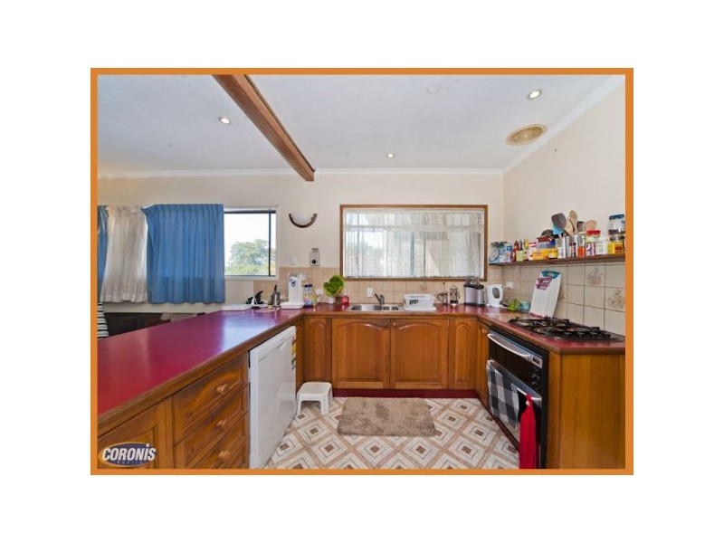 10 Coles Street, Arana Hills QLD 4054