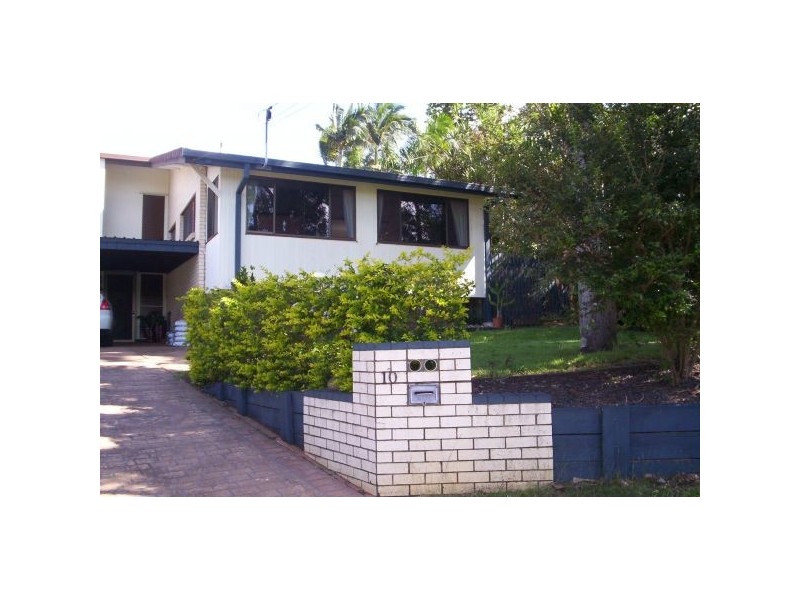 10 Coles Street, Arana Hills QLD 4054