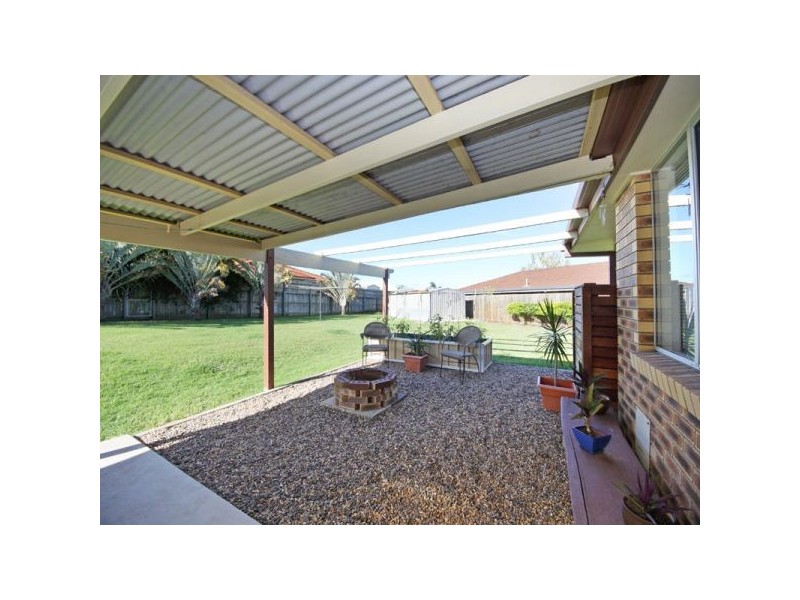 25 Emerson Drive, Morayfield QLD 4506
