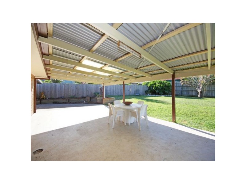 25 Emerson Drive, Morayfield QLD 4506