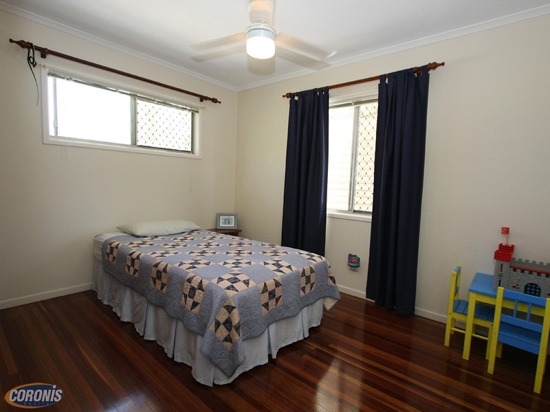 Ferny Hills QLD 4055