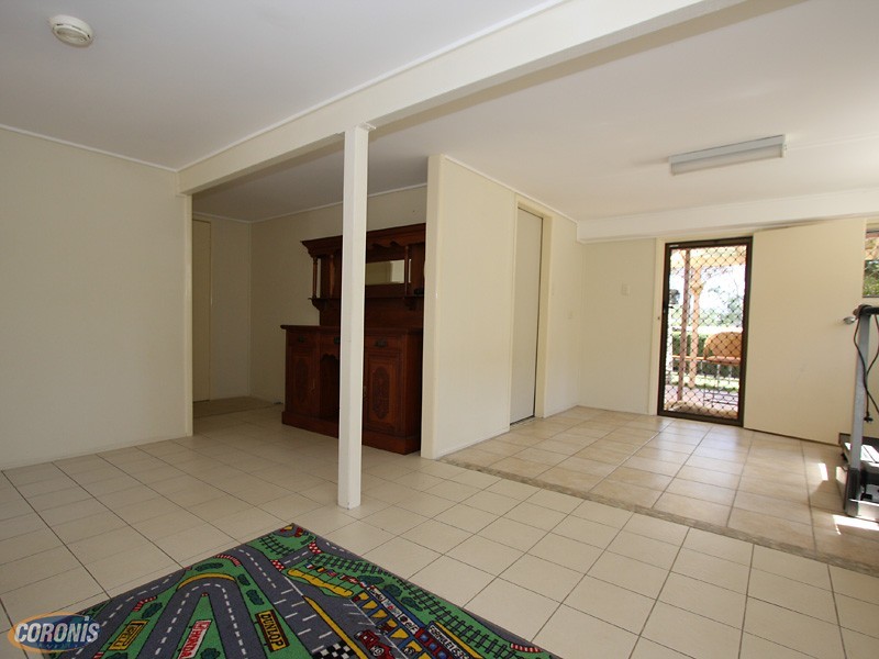 Ferny Hills QLD 4055