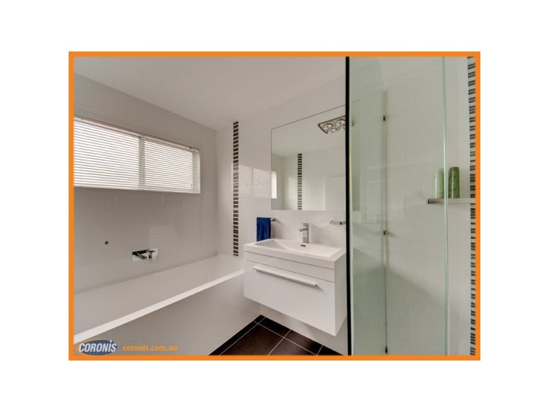 83 Plucks Road, Arana Hills QLD 4054