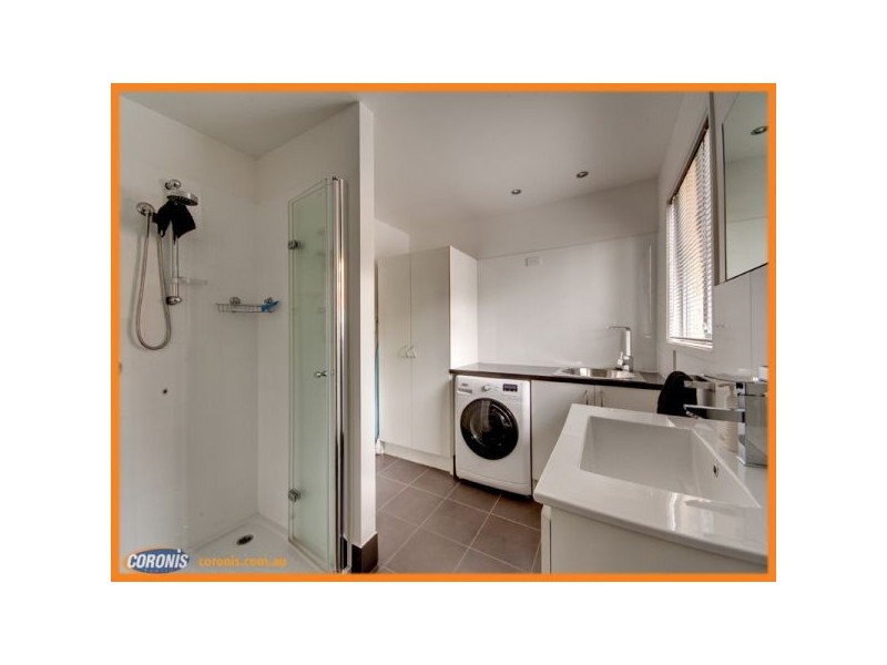 83 Plucks Road, Arana Hills QLD 4054