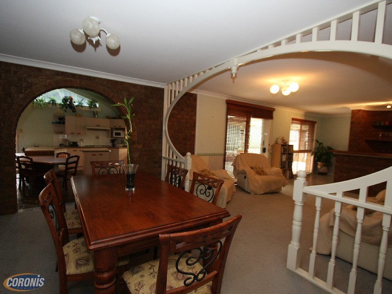 6 Diss Court, Albany Creek QLD 4035