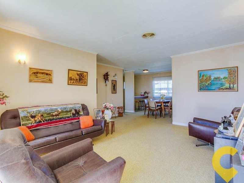 27 Narellan Street, Arana Hills QLD 4054