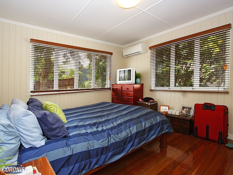 Stafford Heights QLD 4053