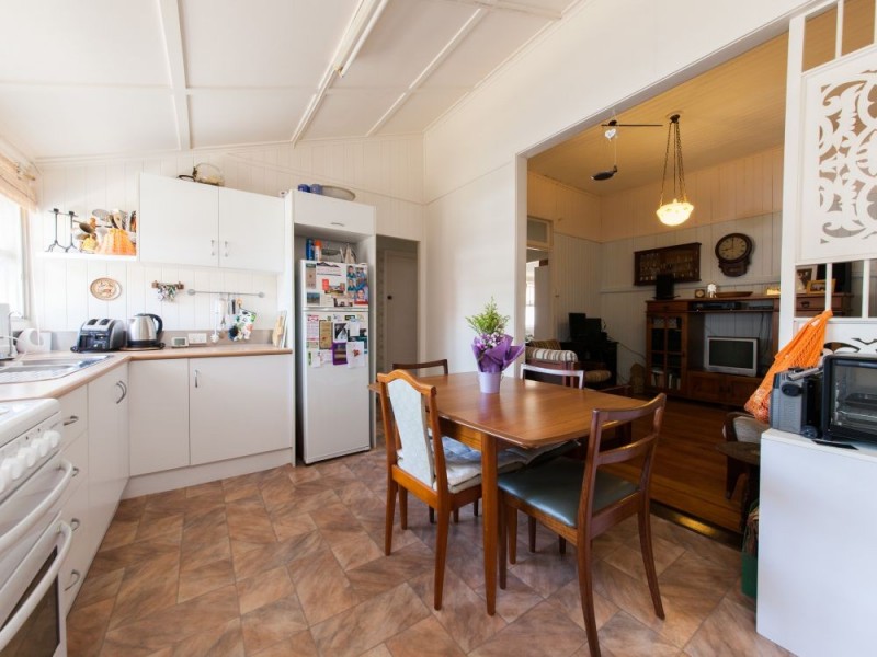 72 Nellie Street, Nundah QLD 4012