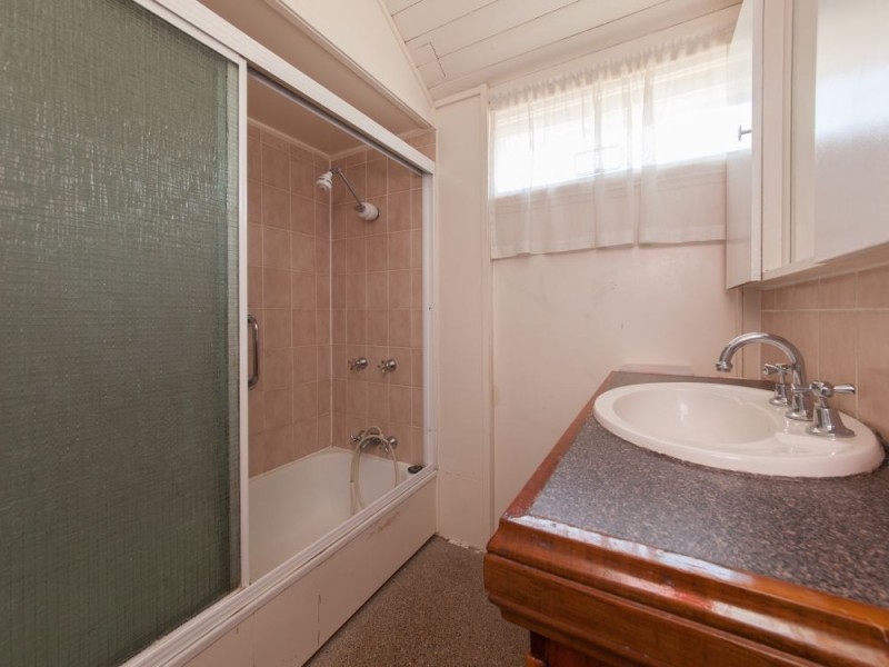 72 Nellie Street, Nundah QLD 4012