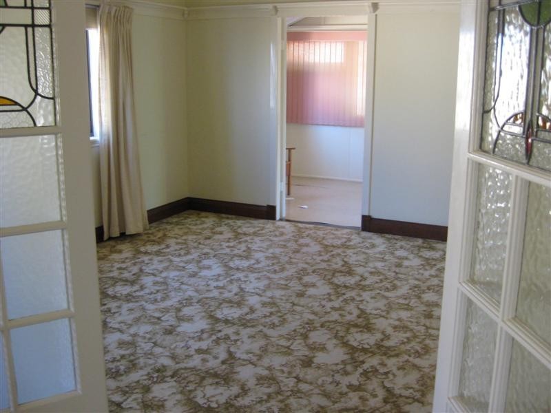 25 Crawford Ave, Stafford QLD 4053