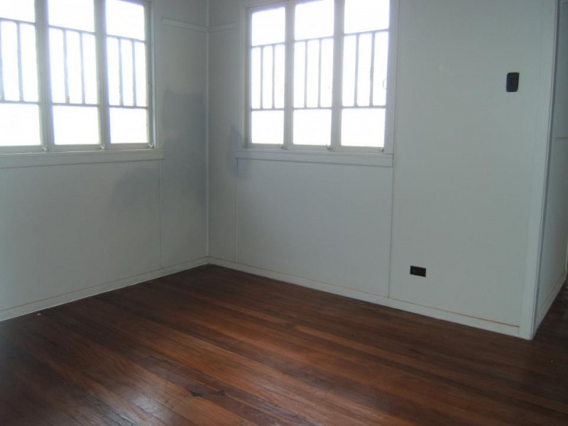 1 Seeney Street, Zillmere QLD 4034