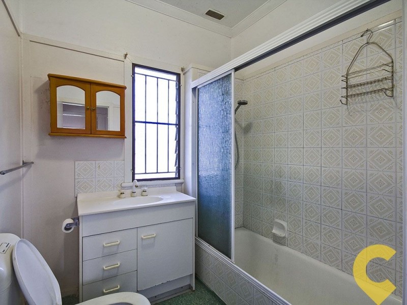 11 Boles Street, Stafford QLD 4053