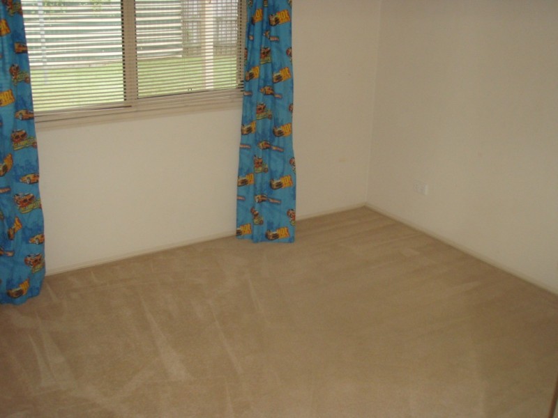 21 Blue Mountain Crescent, Warner QLD 4500