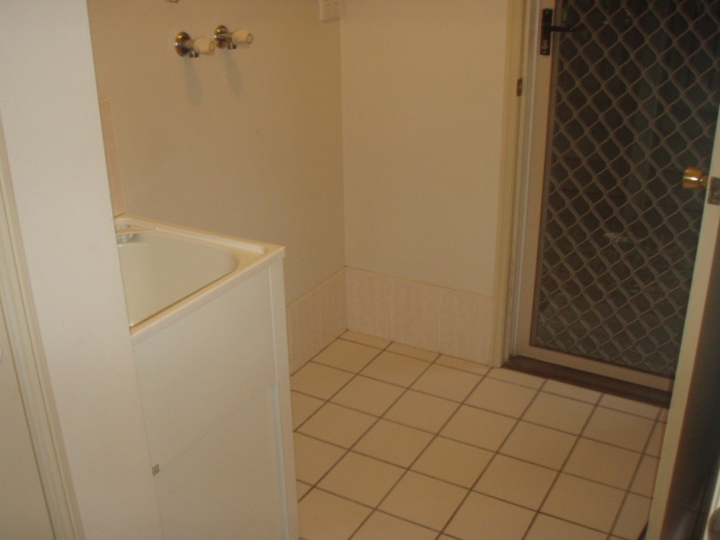 21 Blue Mountain Crescent, Warner QLD 4500