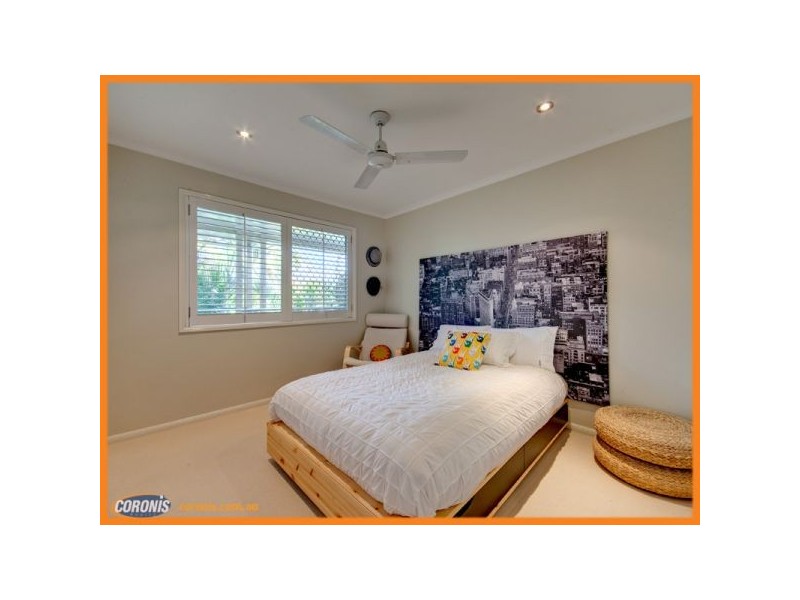 2 Woodfield Court, Ferny Hills QLD 4055