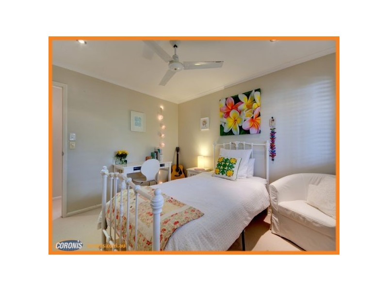 2 Woodfield Court, Ferny Hills QLD 4055